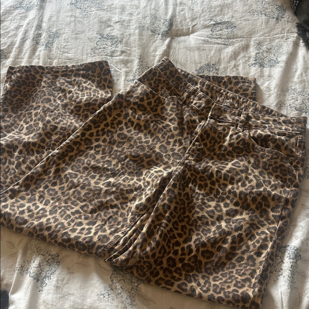 American Eagle Outfitters Leopard Print wide leg Jeans